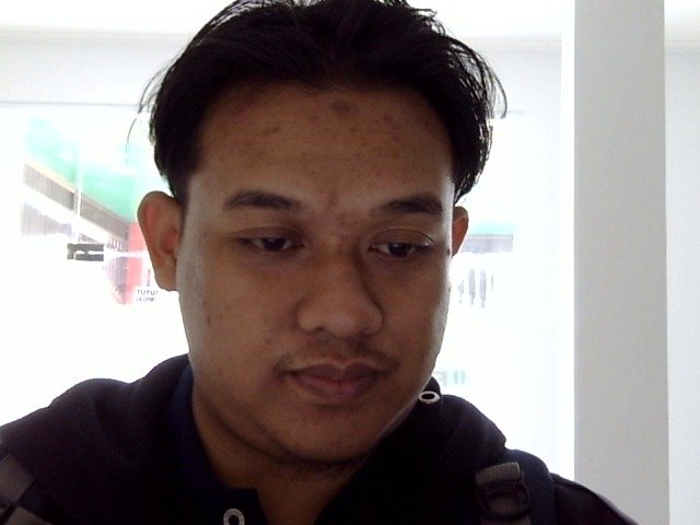 085705387965-2603060213.jpg
