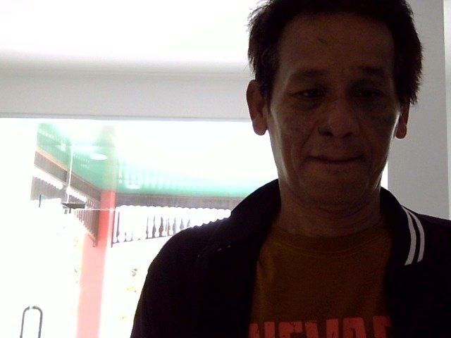 085821289844-2603060128.jpg