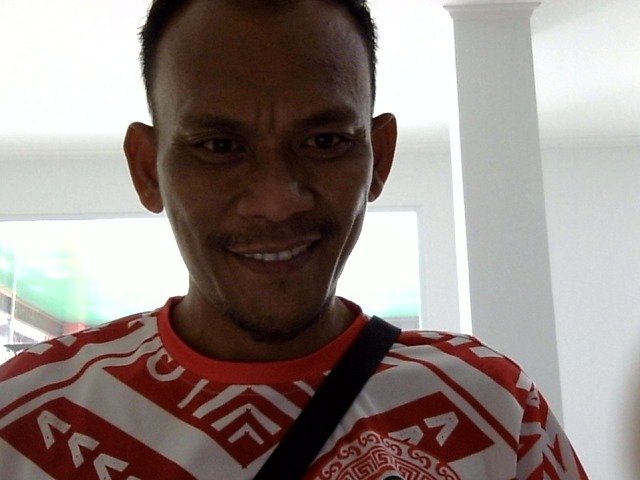 0895422844929-2603060951.jpg