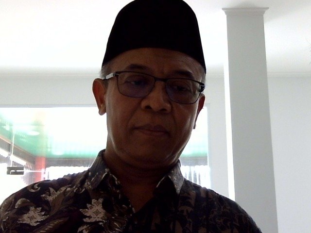 0811588405-2604151003.jpg
