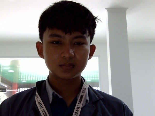 085217706436-2604070141.jpg