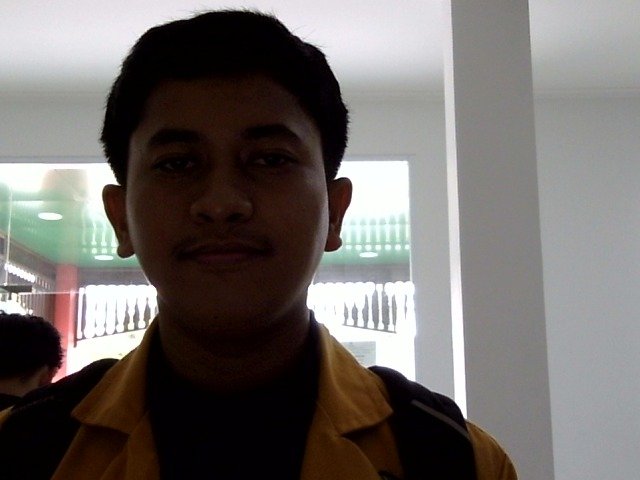 081257270712-2605181028.jpg