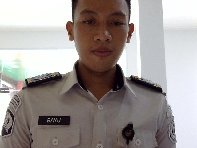 082169423737-2605180833.jpg