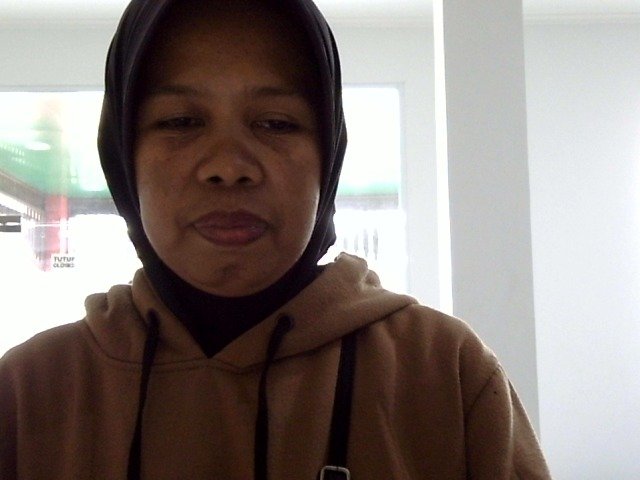 081254411517-2606240145.jpg