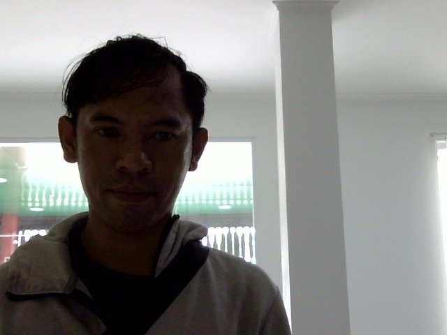 082251143181-2606290925.jpg