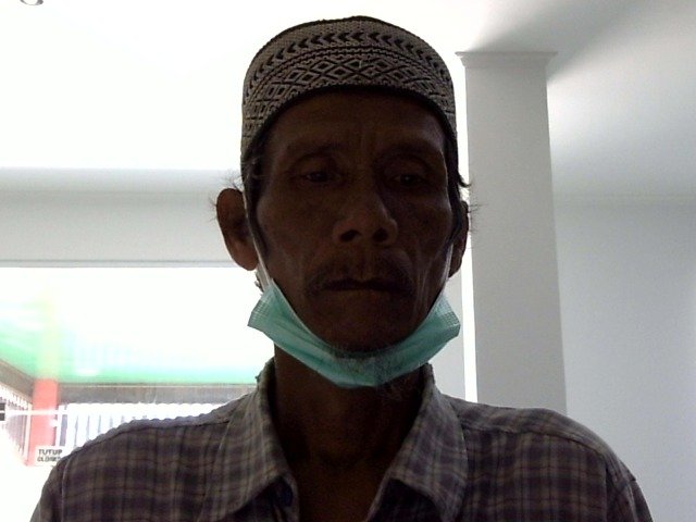 0895382448900-2606250728.jpg