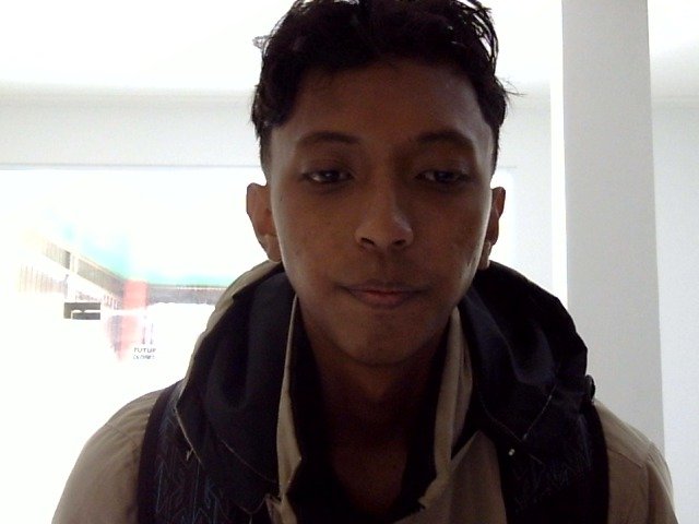 082211356692-2607081107.jpg