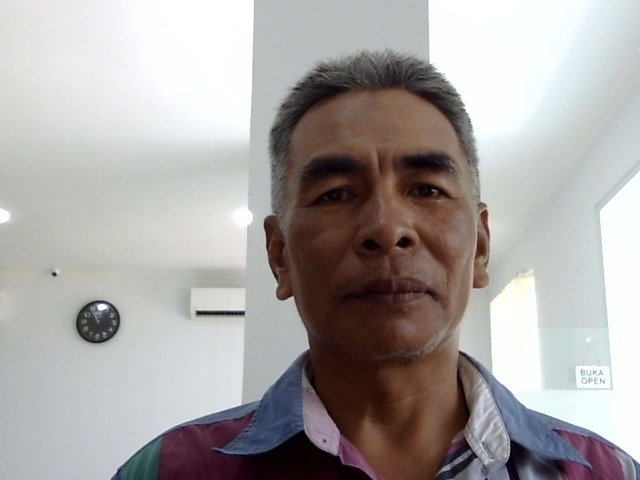 082148850907-2608050957.jpg
