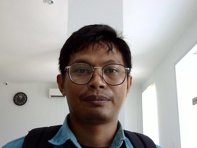 087777582762-2609071203.jpg