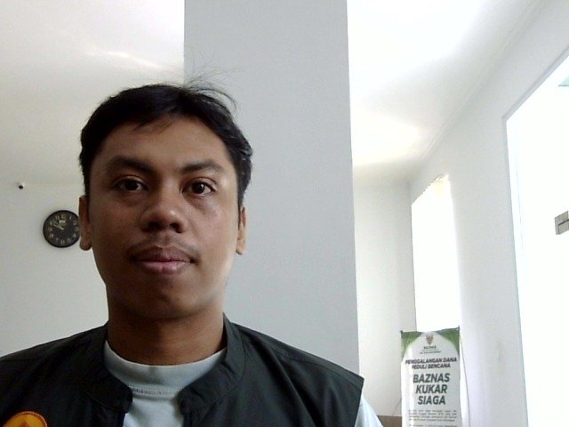 082150306869-2610280854.jpg
