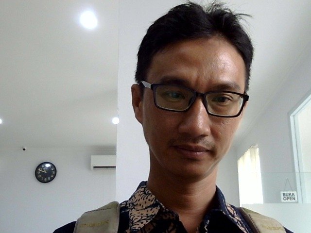 085250796081-2610090949.jpg